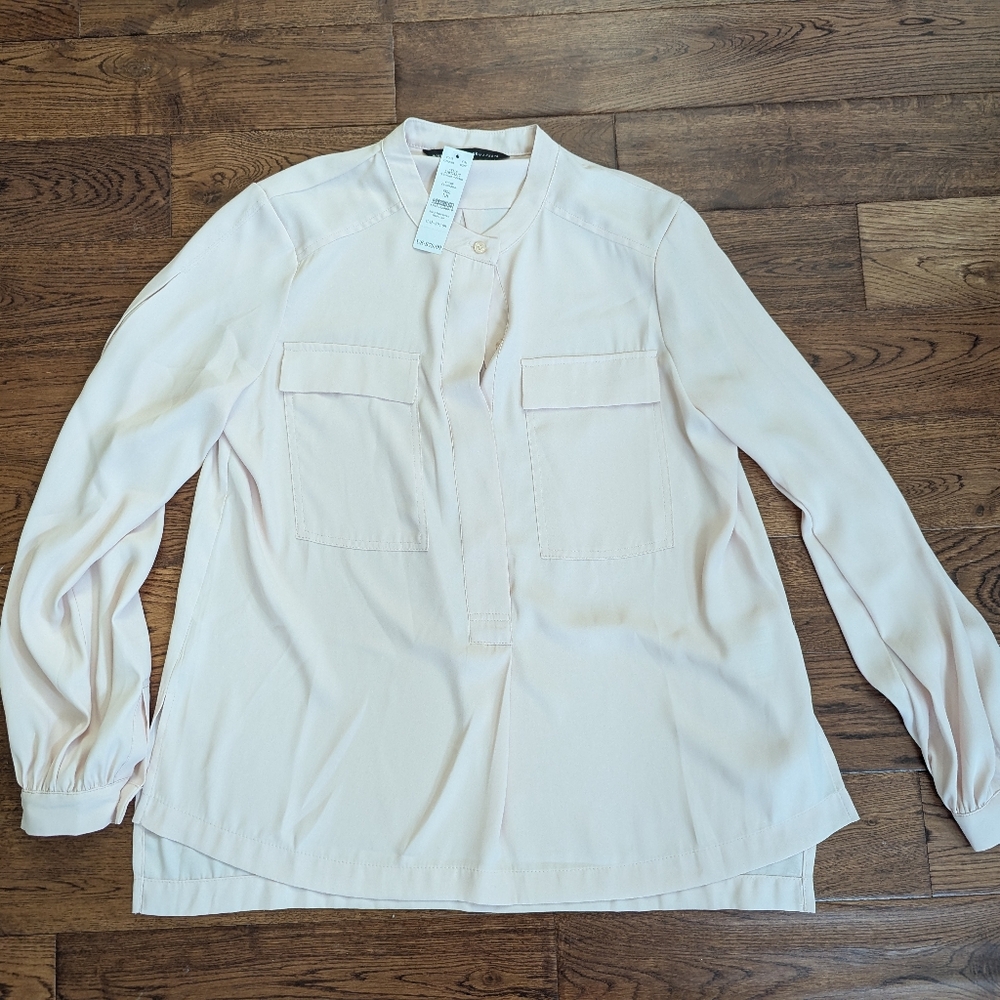 NWT White House Black Market Pale Pink L/S Blouse Size XS